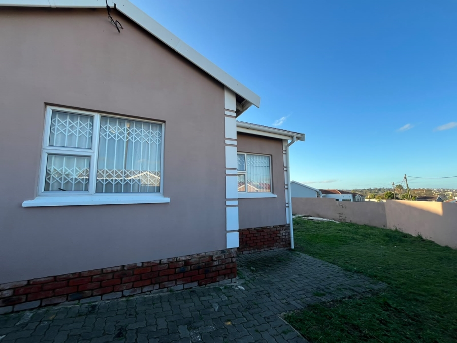 3 Bedroom Property for Sale in Haven Hills Eastern Cape